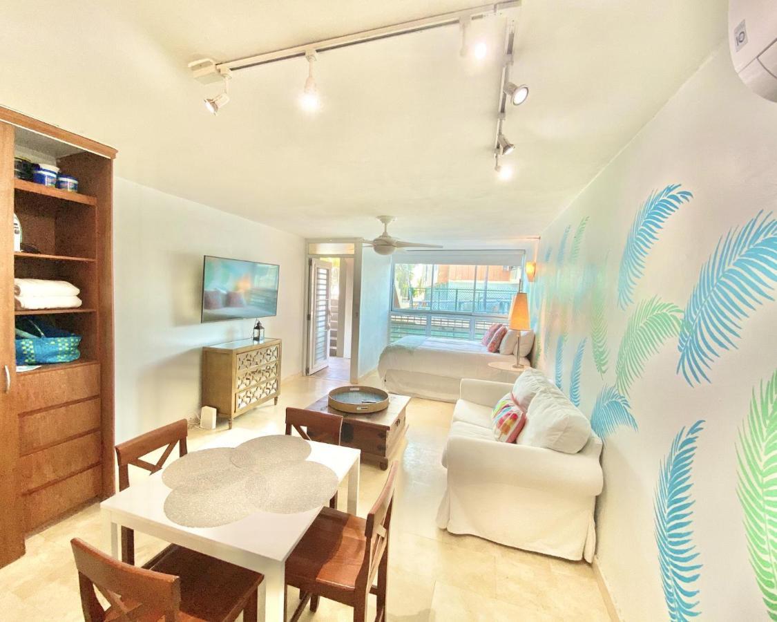 Kasa El Sol By The Sea With Pool And Parking Appartement San Juan Buitenkant foto