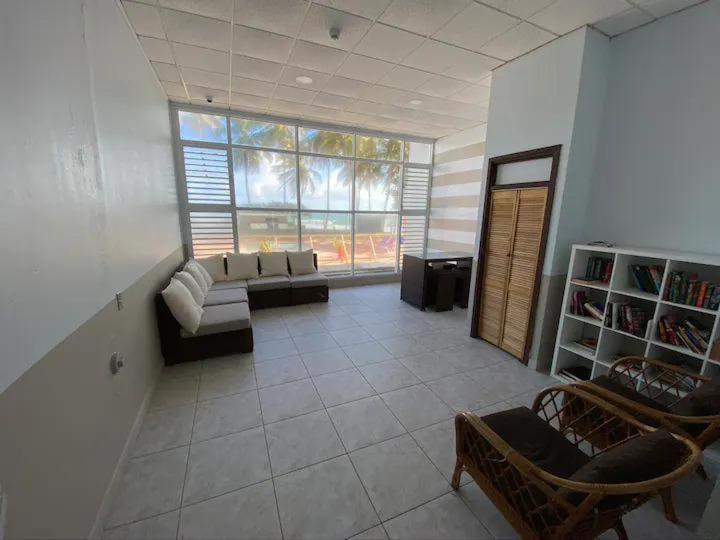 Kasa El Sol By The Sea With Pool And Parking Appartement San Juan Buitenkant foto